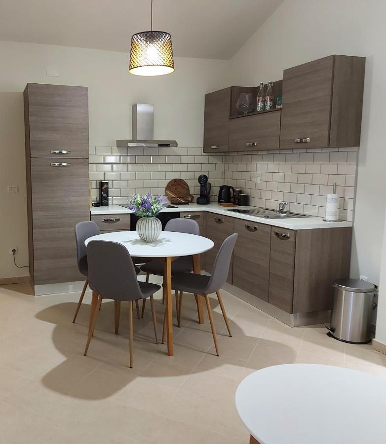 Apartment Marta Баньоле Екстериор снимка